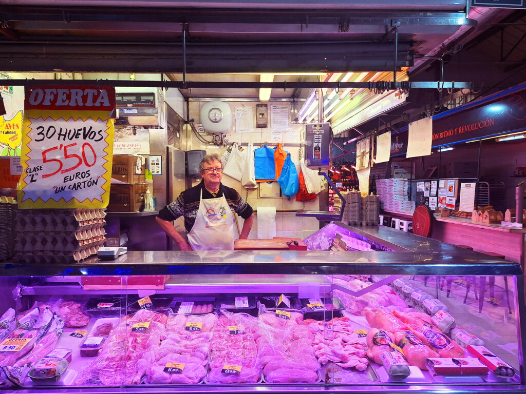 carniceria del mercado donde encontrarás de todo.